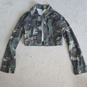☆ Kids Camo Jean Jacket ☆